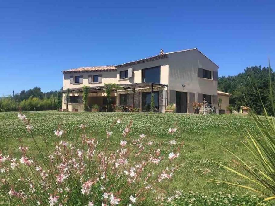 Villa Avec Piscine, Au Calme Et En Pleine Nature! Pierrevert Exterior photo